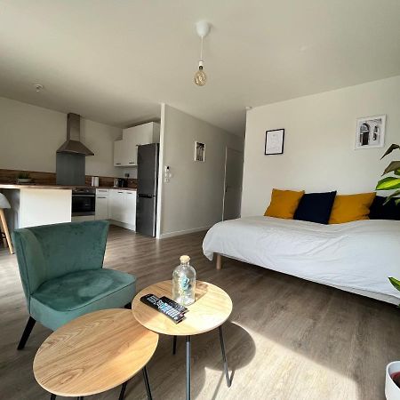 Studio Cosy Et Son Emplacement Ideal Монтеврен Екстер'єр фото
