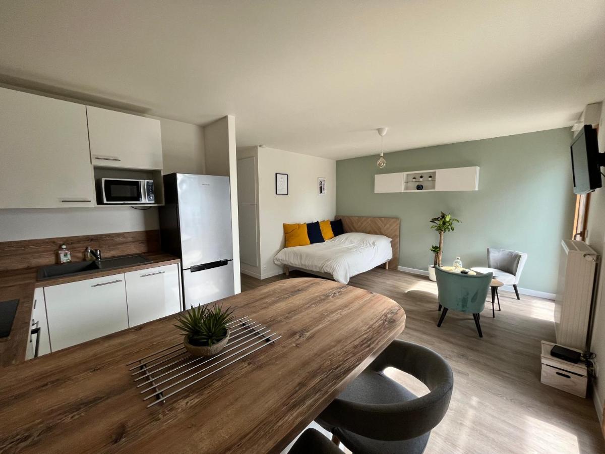 Studio Cosy Et Son Emplacement Ideal Монтеврен Екстер'єр фото